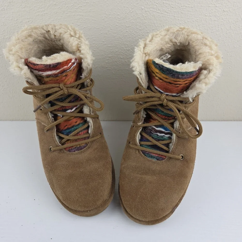 Bearpaw Youth Size 5 Aztec 2198Y Marie Suede Sheepskin Footbed Wool Blend Lining